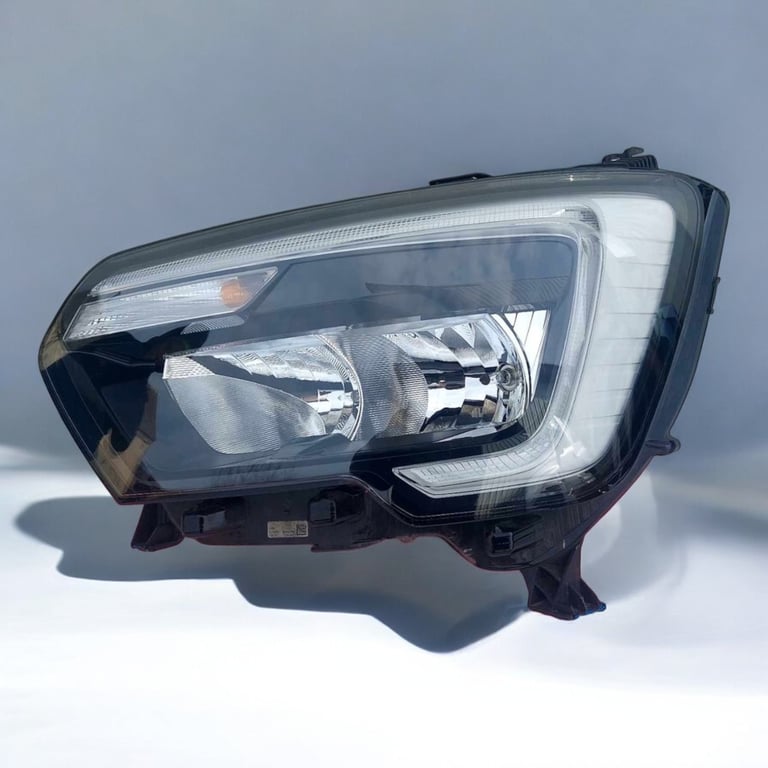 Frontscheinwerfer Renault Master 260607867R Links Scheinwerfer Headlight