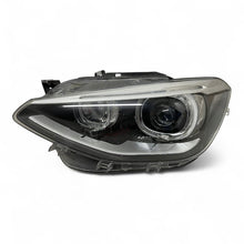 Laden Sie das Bild in den Galerie-Viewer, Frontscheinwerfer BMW 1 F21 F20 7229677 Xenon Ein Stück (Rechts oder Links) SCH9625699077gb