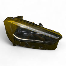 Laden Sie das Bild in den Galerie-Viewer, Frontscheinwerfer Mercedes-Benz A2369067000 LED Rechts Scheinwerfer Headlight SCH8405314700wk