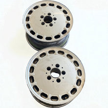 Laden Sie das Bild in den Galerie-Viewer, 1x Alufelge 15 Zoll 7.0&quot; 5x112 25ET A1264003002 Mercedes-Benz Rim Wheel