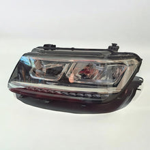 Laden Sie das Bild in den Galerie-Viewer, Frontscheinwerfer VW Tiguan 5NB941035D LED Links Scheinwerfer Headlight