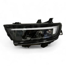 Laden Sie das Bild in den Galerie-Viewer, Frontscheinwerfer Opel Astra L 9851881680 LED Ein Stück (Rechts oder Links) SCH5888085661fx