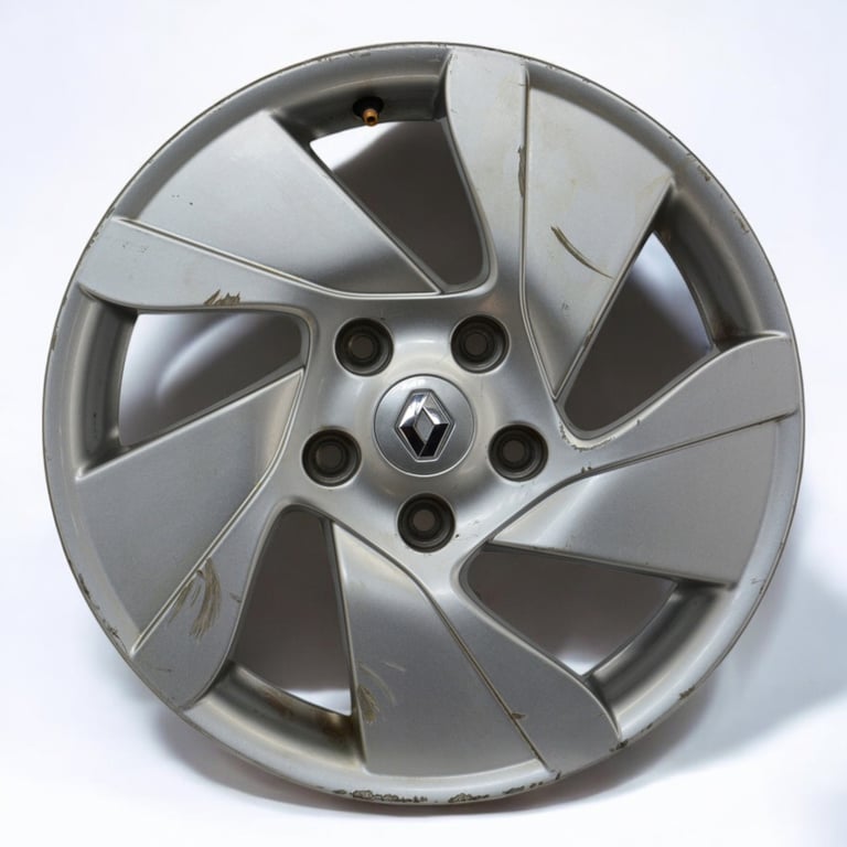 4x Alufelge 16 Zoll 6.5" 5x114.3 47ET Glanz Silber 403008076R Renault Rim Wheel