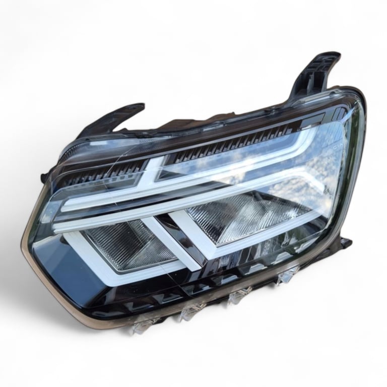 Frontscheinwerfer Dacia Duster 260602465R LED Links Scheinwerfer Headlight SCH9897159627ix