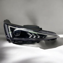 Laden Sie das Bild in den Galerie-Viewer, Frontscheinwerfer Hyundai Elantra Ein Stück (Rechts oder Links) Headlight SCH8292360778mv