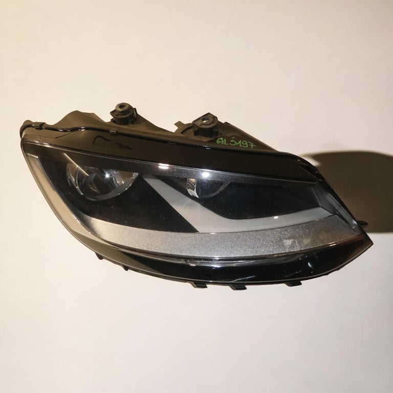 Frontscheinwerfer VW Sharan 7N1941006 Rechts Scheinwerfer Headlight SCH1355170595sb