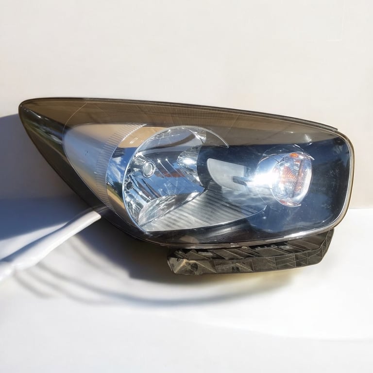 Frontscheinwerfer Kia Picanto 92102-1Y0 2011- Rechts Scheinwerfer Headlight