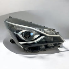 Load image into Gallery viewer, Frontscheinwerfer Toyota Yaris LED Rechts Scheinwerfer Headlight