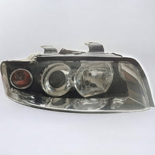 Load image into Gallery viewer, Frontscheinwerfer Audi A4 B6 8E0941004AQ Xenon Ein Stück (Rechts oder Links)
