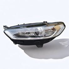 Laden Sie das Bild in den Galerie-Viewer, Frontscheinwerfer Ford Mondeo DS73-13W030-EB Links Scheinwerfer Headlight