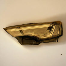 Laden Sie das Bild in den Galerie-Viewer, Frontscheinwerfer Audi A6 C8 4K0941039 LED Links Scheinwerfer Headlight SCH8343526266qx