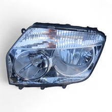 Laden Sie das Bild in den Galerie-Viewer, Frontscheinwerfer Dacia Duster 1305236683 Links Scheinwerfer Headlight
