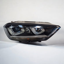 Laden Sie das Bild in den Galerie-Viewer, Frontscheinwerfer VW Sportsvan 517951034A Xenon Rechts Scheinwerfer Headlight