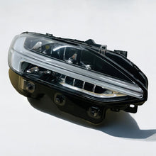Load image into Gallery viewer, Frontscheinwerfer Volvo S90 V90 31655199 LED Rechts Scheinwerfer Headlight SCH9137818942bd