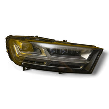 Laden Sie das Bild in den Galerie-Viewer, Frontscheinwerfer Audi Q7 4M0941036 LED Rechts Scheinwerfer Headlight