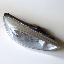 Laden Sie das Bild in den Galerie-Viewer, Frontscheinwerfer Ford Focus III 14-F1EB-13W029 Rechts Scheinwerfer Headlight