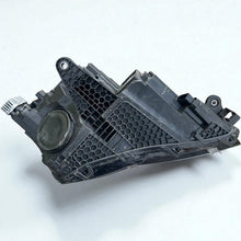 Laden Sie das Bild in den Galerie-Viewer, Frontscheinwerfer Skoda Superb III 3V1941015C LED Links Scheinwerfer Headlight