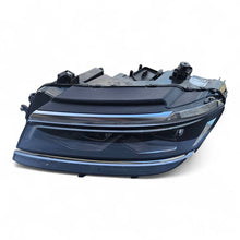 Laden Sie das Bild in den Galerie-Viewer, Frontscheinwerfer VW Tiguan 030110123500 5NB941081A Vorderseite Headlight SCH2148152484hx