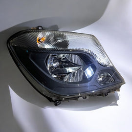 Frontscheinwerfer Mercedes-Benz Sprinter A9068202461 Rechts Headlight