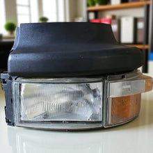 Laden Sie das Bild in den Galerie-Viewer, Frontscheinwerfer 1732509 Links Scheinwerfer Headlight