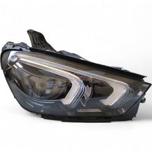 Load image into Gallery viewer, Frontscheinwerfer Mercedes-Benz Gle A1679069604 LED Rechts Headlight