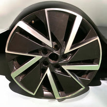 Laden Sie das Bild in den Galerie-Viewer, 1x Alufelge 18 Zoll 7.5&quot; 5x112 48ET Glanz Schwarz 5E3601025AD Mg Octavia 5e3 Iv