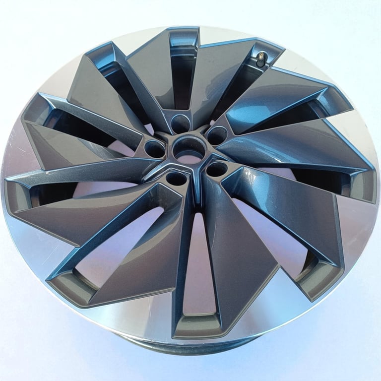 1x Alufelge 21 Zoll 9.0" 5x112 40ET 5LA601025P Skoda Enyaq Rim Wheel