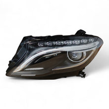 Laden Sie das Bild in den Galerie-Viewer, Frontscheinwerfer Mercedes-Benz Gla A1569062300 Xenon Links Headlight SCH1979975109qq
