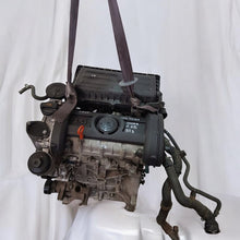 Laden Sie das Bild in den Galerie-Viewer, Motor Audi Seat Skoda VW I BTS 1.6 105PS 77kW 120TKm 2006 Benzin Engine Komplett