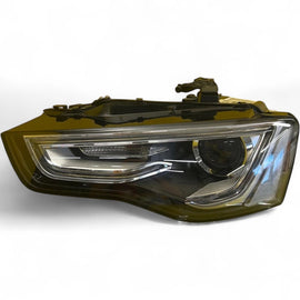 Frontscheinwerfer Audi A5 8T0941005C Xenon Ein Stück (Rechts oder Links)