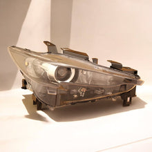 Laden Sie das Bild in den Galerie-Viewer, Frontscheinwerfer Mazda Cx5 Cx-5 KB8M51030 LED Rechts Scheinwerfer Headlight SCH3000432207mb