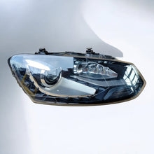 Laden Sie das Bild in den Galerie-Viewer, Frontscheinwerfer VW Polo 6r 6R1941032D LED Rechts Scheinwerfer Headlight