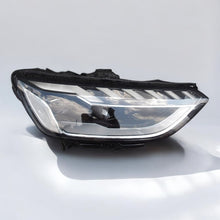 Laden Sie das Bild in den Galerie-Viewer, Frontscheinwerfer Audi A4 B9 8W0941034D LED Rechts Scheinwerfer Headlight