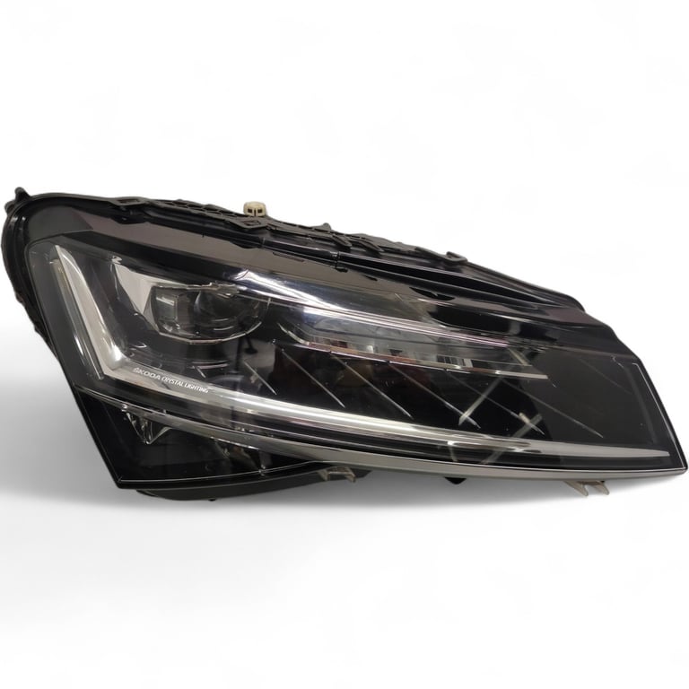Frontscheinwerfer Skoda Superb III 3V1941016D Full LED Rechts Headlight