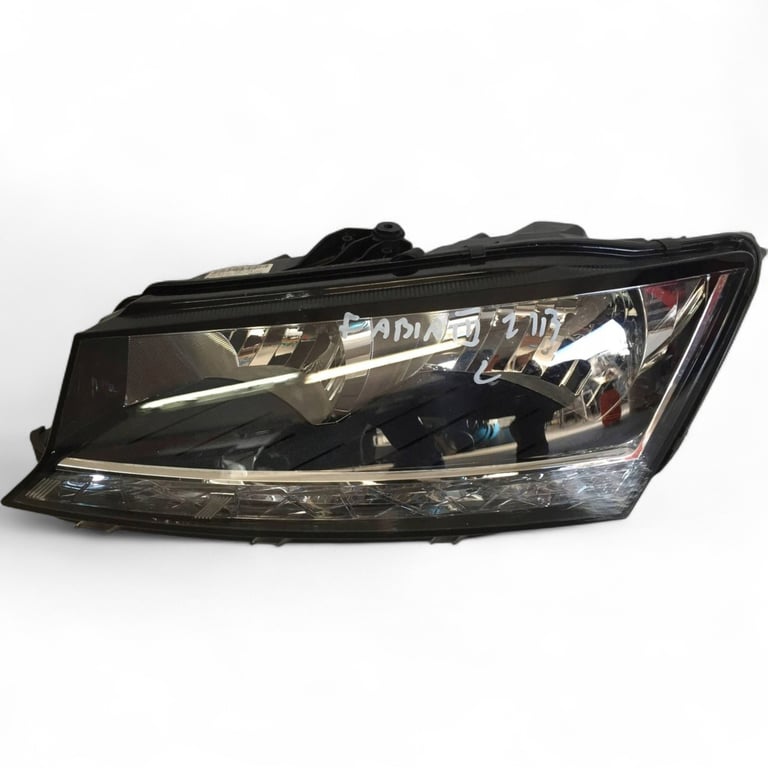 Frontscheinwerfer Skoda Fabia III 6V1941015D Ein Stück (Rechts oder Links)