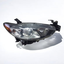 Laden Sie das Bild in den Galerie-Viewer, Frontscheinwerfer Mazda 6 Gj Rechts Scheinwerfer Headlight