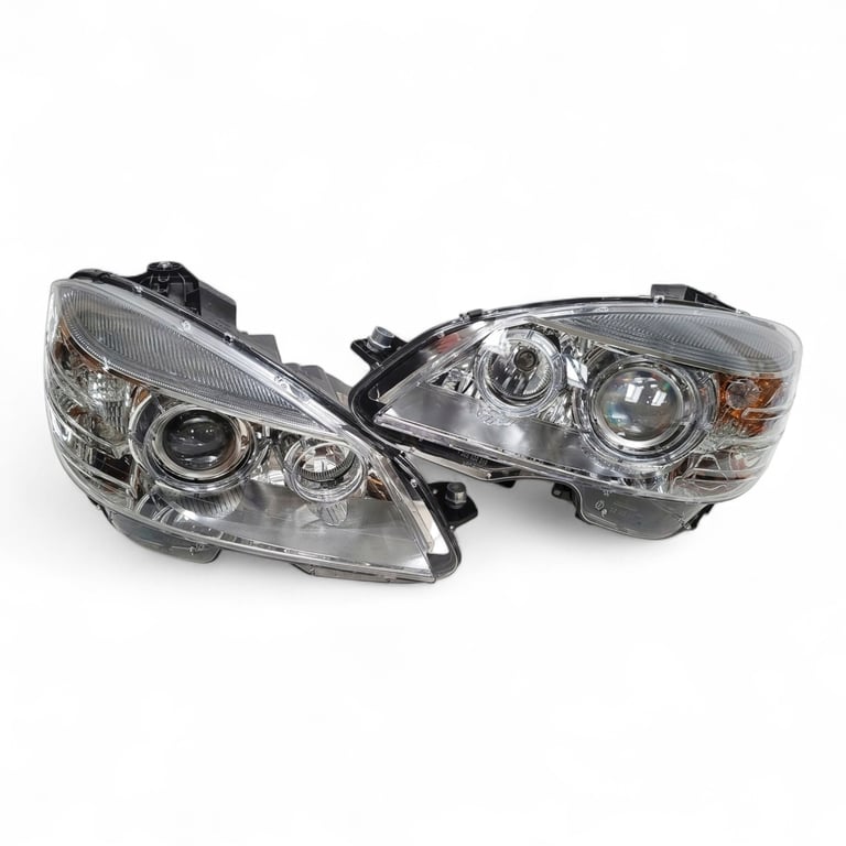 Frontscheinwerfer Mercedes-Benz W204 A2048202961 A2048200159 Xenon Ein Satz SCH5509218011yg