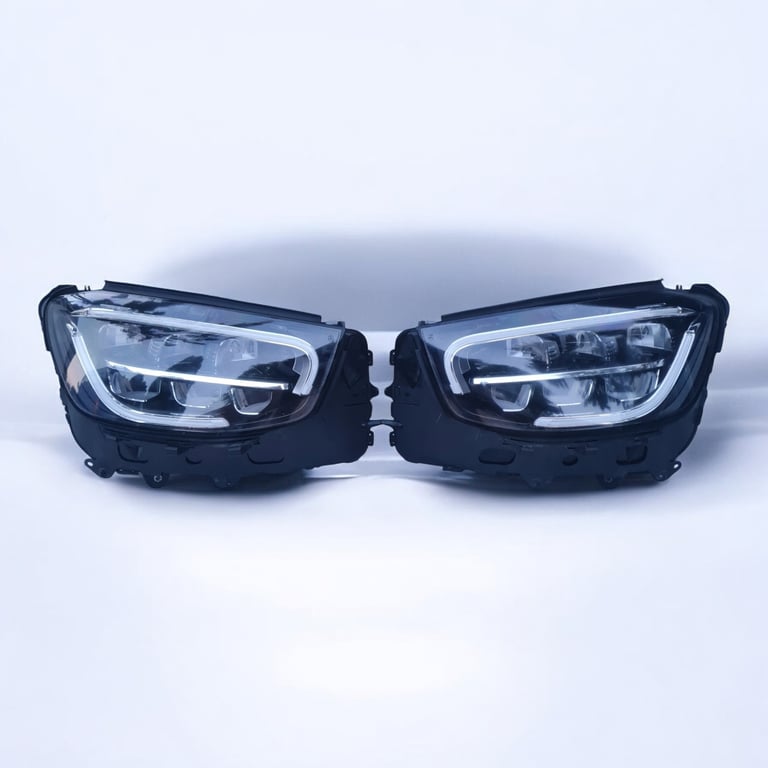 Frontscheinwerfer Mercedes-Benz Glc A2539066901 A2539067001 Rechts oder Links SCH5588102893zh