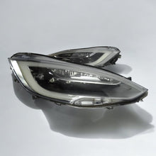 Laden Sie das Bild in den Galerie-Viewer, Frontscheinwerfer Tesla S 1053575-00-B LED Rechts Scheinwerfer Headlight