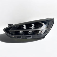 Laden Sie das Bild in den Galerie-Viewer, Frontscheinwerfer Ford Focus MX7B-13E015-EB LED Links Scheinwerfer Headlight