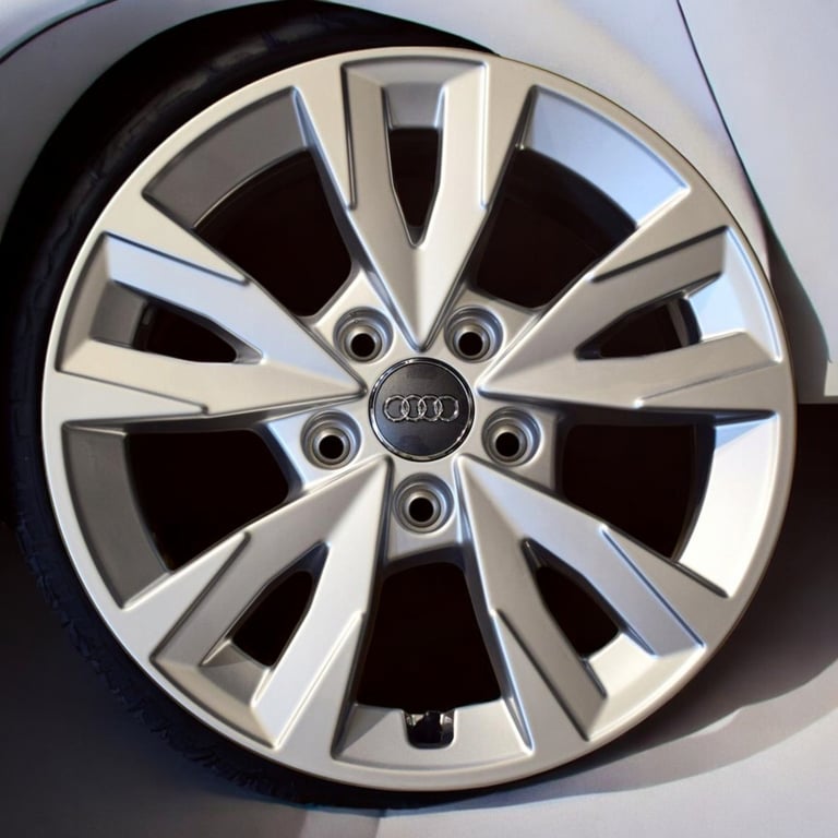 1x Alufelge 16 Zoll 6.5" 5x112 43ET Glanz Silber 8Y0071496 Audi Rim Wheel