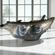 Laden Sie das Bild in den Galerie-Viewer, Frontscheinwerfer Toyota III 81185-28E40 Links Scheinwerfer Headlight