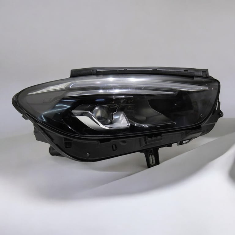 Frontscheinwerfer Mercedes-Benz W247 A2479065803 Full LED Rechts Headlight