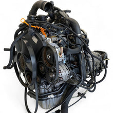 Load image into Gallery viewer, Motor VW Crafter BJL 2.5 TDI 136PS 100kW 253TKm 2006 Diesel Engine Komplett