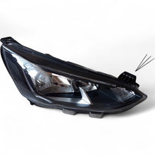 Load image into Gallery viewer, Frontscheinwerfer Ford Focus MX7B-13E014-CC LED Rechts Scheinwerfer Headlight SCH2403842129ml