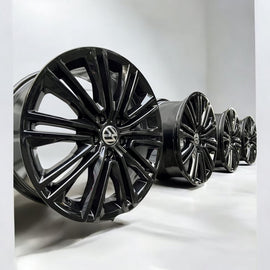 4x Alufelge 18 Zoll 8.0