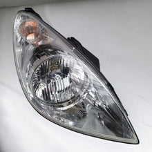 Load image into Gallery viewer, Frontscheinwerfer Hyundai I20 92102-4P000 Rechts Scheinwerfer Headlight