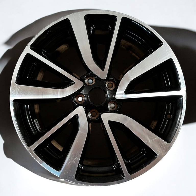 1x Alufelge 19 Zoll 7.0" 5x114.3 40ET 4ES3B Nissan Qashqai J11 Rim Wheel