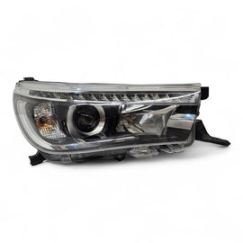 Frontscheinwerfer Toyota Hilux VIII LED Rechts Scheinwerfer Headlight SCH5366679904im