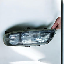 Load image into Gallery viewer, Frontscheinwerfer Volvo V70 89006878 Links Scheinwerfer Headlight SCH5133369710bn